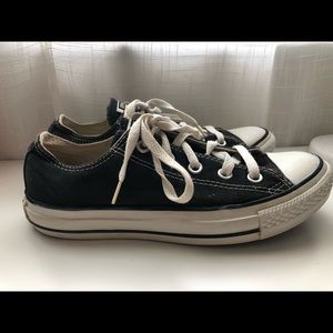 black converse -chuck taylor all star